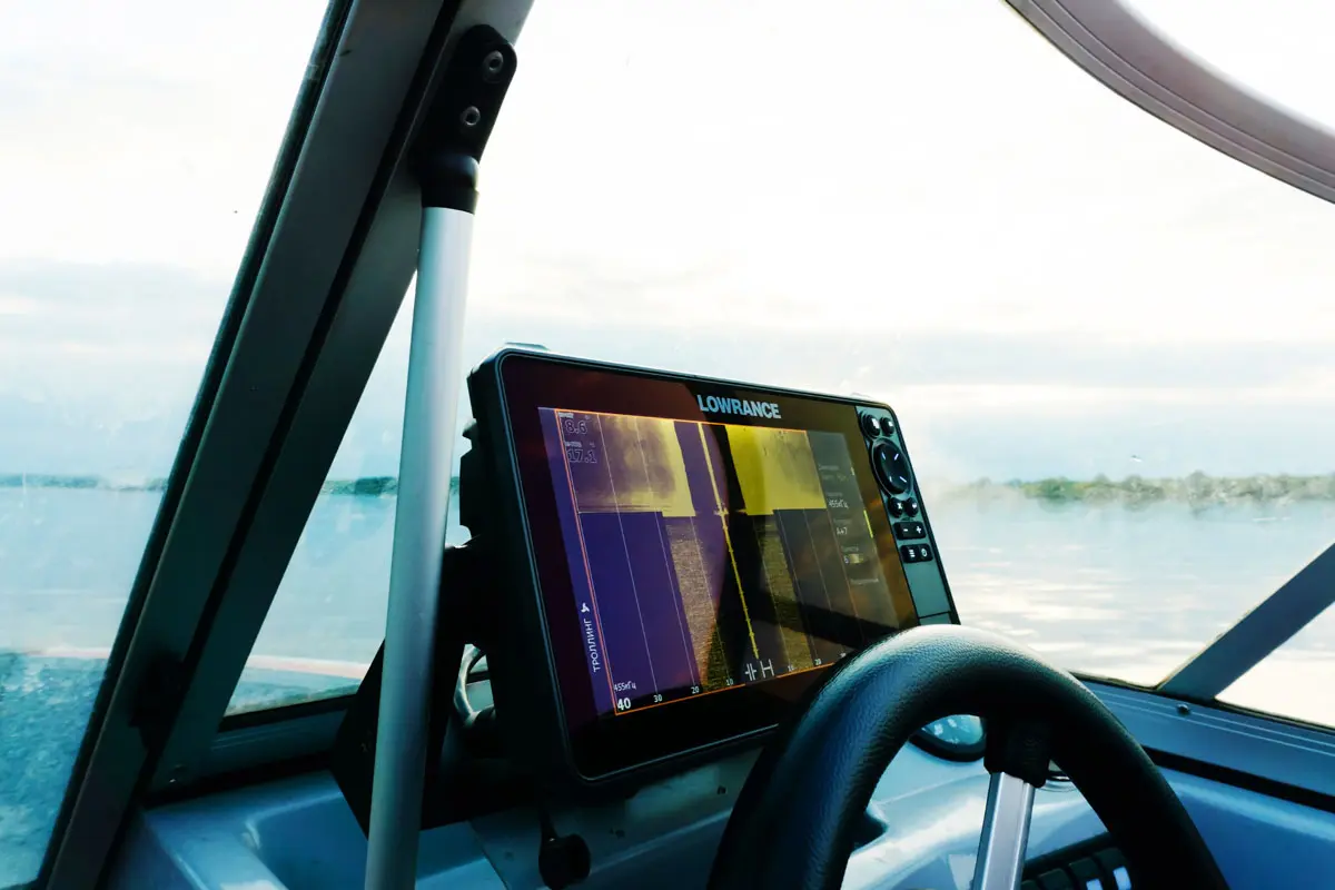 Featured GPS for Fishing Boat From Recognized Brands 