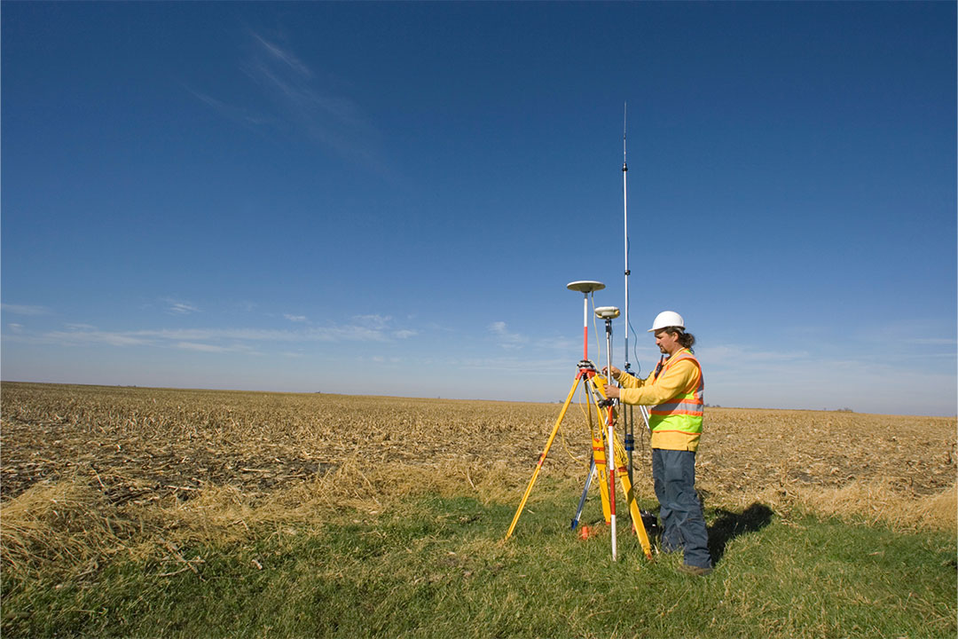 How to Use Handheld GPS for Surveying Trakkit GPS